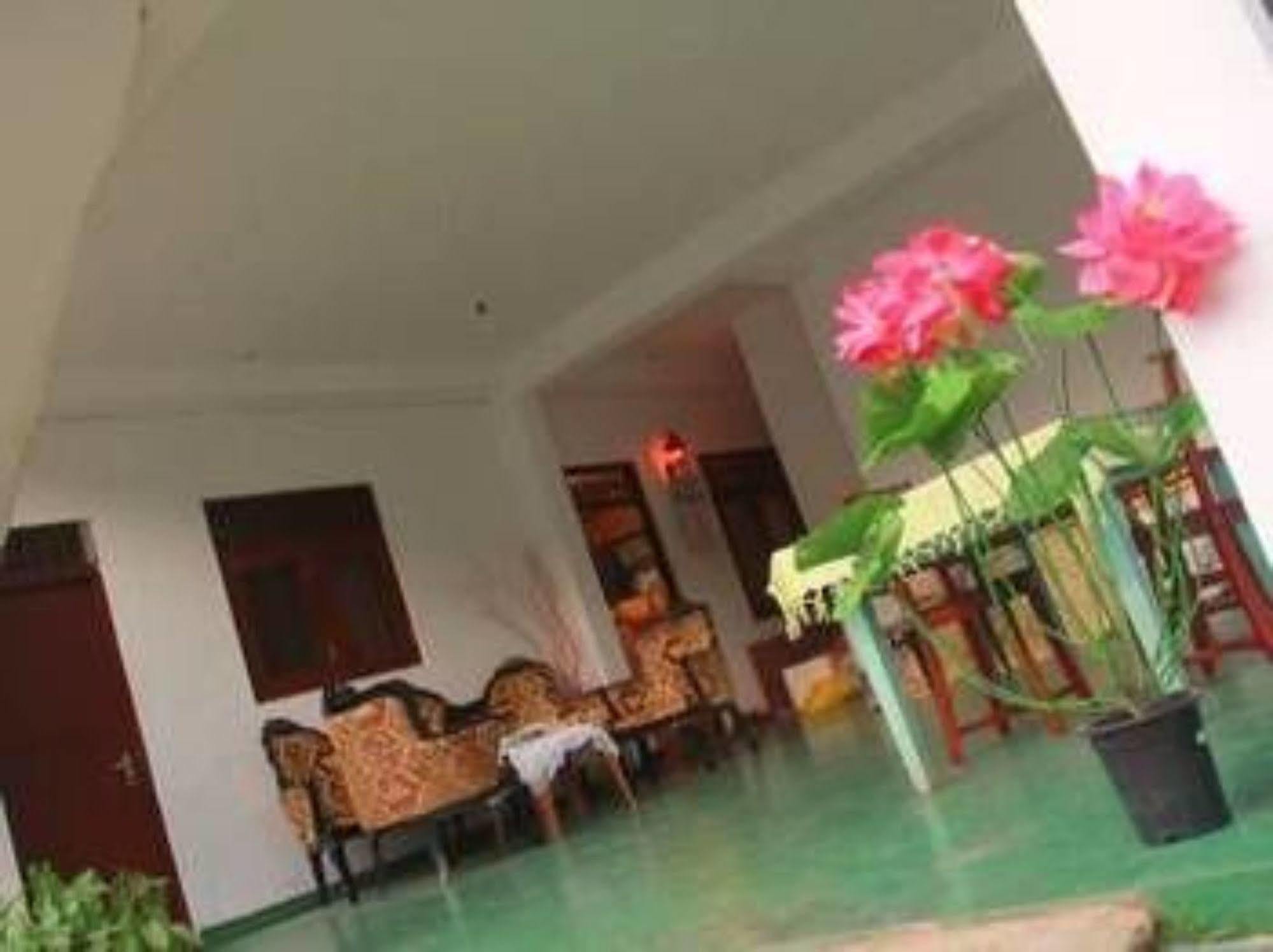 Sun Rest Mirissa Hotel Banduramulla Exterior photo
